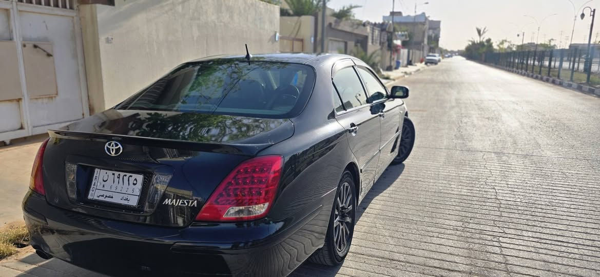 اعادة النشر بسبب الوعود الكاذبه (امسح المنشور اني جايك) 
TOYOTA CROWN MAJESTA👑
للبيع تيوتا ماجستا. 2007 
اصولي💥 شرط المداور قرار 48
الون اسود ملكي  
رقم بغداد شرط المداور راعيها موجود 
كص قماره فقط 
المواصفات👇 
5دكم 
تحويرة نجف فوك وجوه 
✅ محركها V8 الحجم 4300
✅ كشنات جلد بيجي المرغوب
✅ تبريد امامي خلفي3قطع.
✅ 3قطع بردات خلفيه.
✅ اربع كشنات كهرباء.
✅ 5بصمات ابواب+بصمة تشغيل+ صندوك شفط 
✅ كشنات خزن ميموري.
✅ حساسات  امامي وخلفيه
✅ كامره خلفيه 
✅ بگ لايتات لد اصل.
✅ ثلاجة
✅ مري ترحيب عند الاقتراب+اشاير بالمري والجملغات.
✅ ستيرن كهربائي 
✅ مري كهرباء+هيتر♨️
✅ تحكم ستيرن+كروز تثبيت سرعه.
✅ جنطه جكات كهرباء شفط.
✅ السياره بيه 3 رادار اصل
✅السنويه لل 27 
وباقي المواصفات المعروفه لل5دكم.
والسياره جاهزه على اخر حبايه.
والسياره بالواقع اجمل من الصوره📷.
العنوان النجف الأشرف 
للاستفسار📞***********
السعر 152 وبيه مجال قليل او مراوس بأقل
