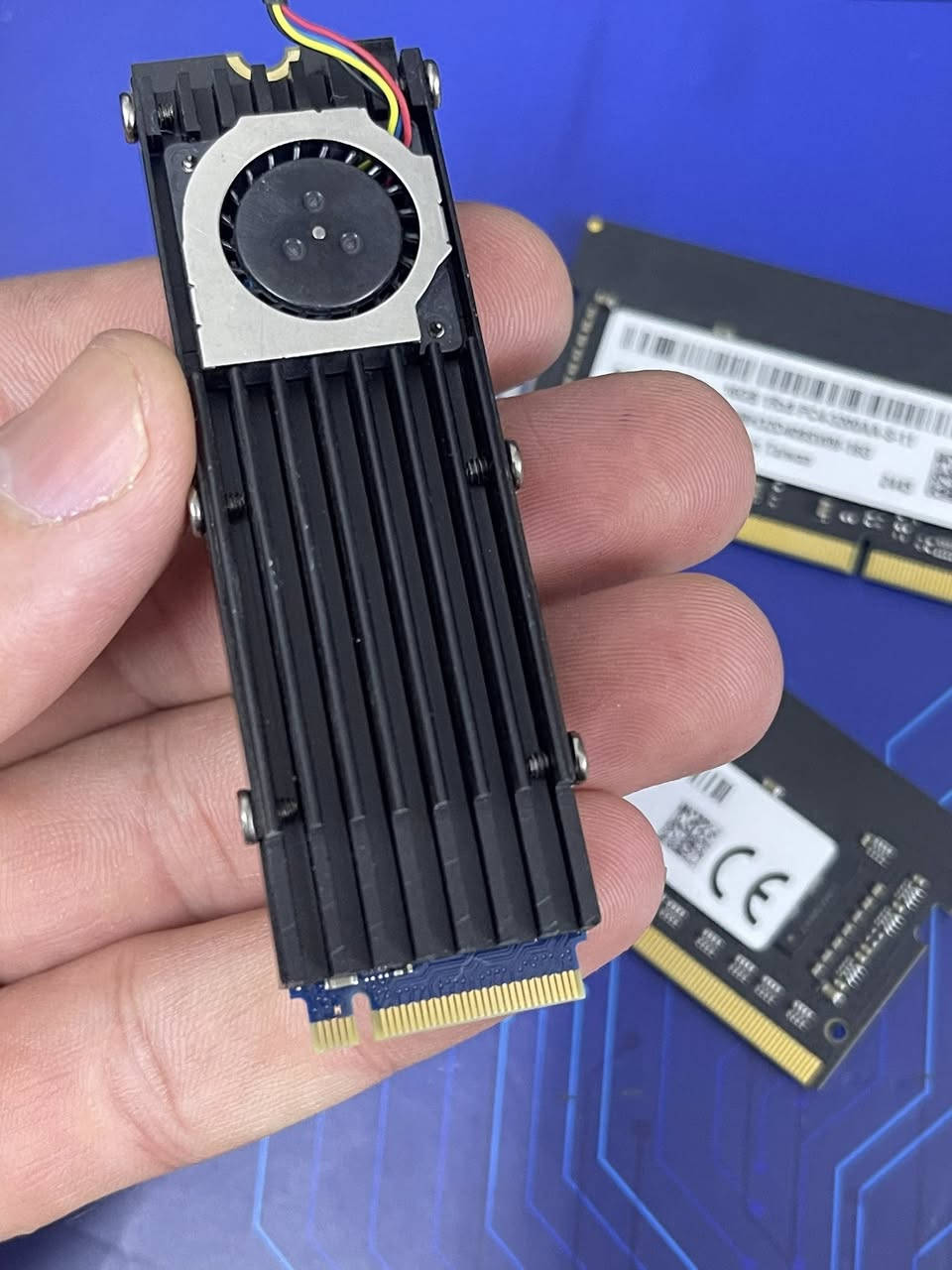 سلام عليكم مني بيسي للبيع
فحم اخوان فحم 
i9 12900HK
Ram 32G
M2 1t 
الجهاز اخذته الصيانة عاطل ماتصلح 
الرامات شغالة 32G 3200H
الهارد شغال m2. 1T
الشاحنة شغالة 
السعر ٢٥٠ الف


**إذا كنت صاحب هذا الإعلان وتريد حذفه لأي سبب، رجاءا أرسل رسالة إلى الدعم الفني**