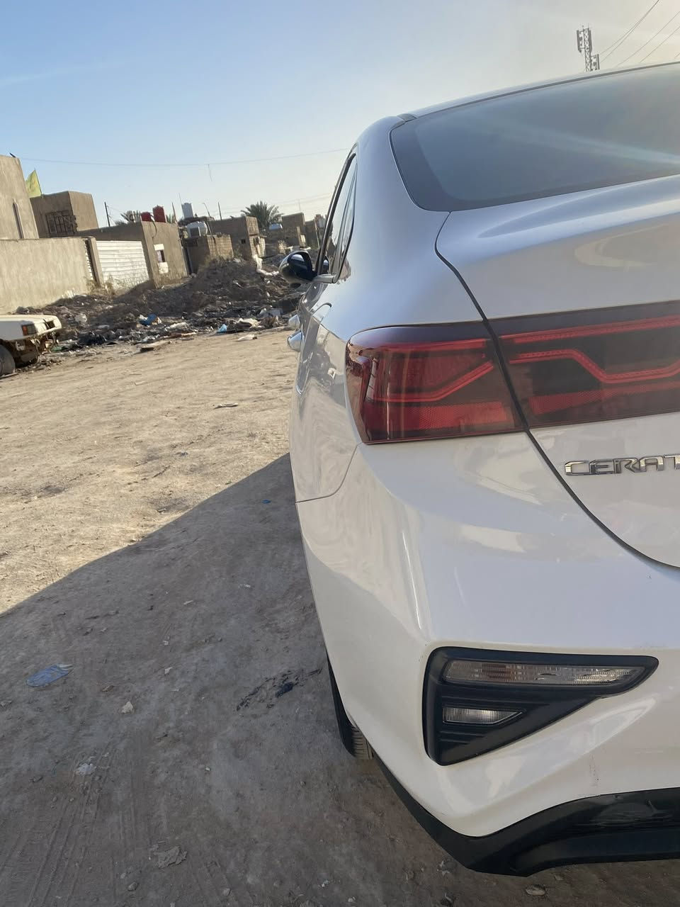 سيراتو 2019خليجي ماشيه 148كيلو رقم بصره بيها باب خلفي جهه العبري مبدل بلاد اصلي مال الوكاله بدون صبغ وبيها جمالغ الامامي بارد وسحب كارت والباقي كفاله مكانها البصره التنومه رقم الهاتف ***********السعر 135بيها مجال @
