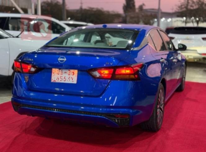2025 Nissan Altima SV
نيسان التيما 2025
سعر  155 🔥🔥🔥
مواصفات SV
بصمه ابواب تشغيل عن بعد بصمه تشغيل.....كوشن كرباء.....
لاست عدسه .....ويل كروم...... تحكم ستيرن جهتين.....
رادار امامي و جوانب......حساس.......توقف ذاتي.....نوقطه عمياء...... محرك 4 سلندر حجم 2500 تنفس طبيعي 
حادث سيارة بونيد و جاملغ 
رقم شاصي منشور تكدر تشوف صور حادث 
سياره بدون رقم يترقم سليماني اربيل دهوك شرط ترقيم 
ويا مده 60 يوم 
مكان سياره كركوك 
للاتصال***********

