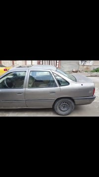 اوبل لبيع موديل ٩٢ رقم نينوى الماني محرك معمر كاربون بنزين باسم الشرعي...