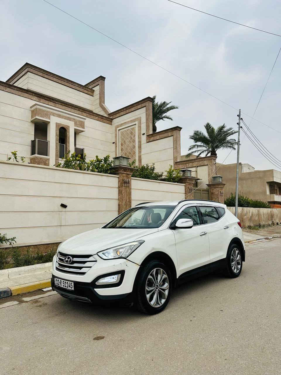 السلام عليكم  رجأن مكلف بنشر والخاص مغلق سنتافي خليجي موديل 2013 حجم المحرك 6سلندر مواصفات السيارة سبعة راكب تبريد 3 قطع سيارة فور ويل اشاير بل مري تحكم ستيرن جهتين حساسات شاشة كامره السعر 118 وبيهة مجال بصيط مكان السيارة بغداد البلديات ***********
