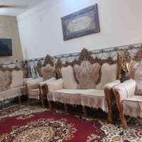 طقم قنفات • ١٠ مقاعد • نضيف