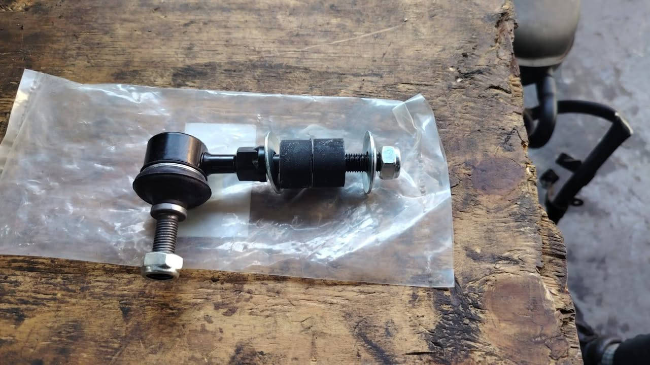 يتوفر شموع خلفيه اصلي تايوان
الشوفر اكونكس 2005 و 2006 فقط
#يتوفر خدمة توصيل لكل المحافظات للحجز والاستفسار يرجى مراسلتنا على الخاص او واتساب على الرقم التالي ***********
#ورشة انور سوزوكي كربلاء الحي الصناعي الابلوك الثاني
