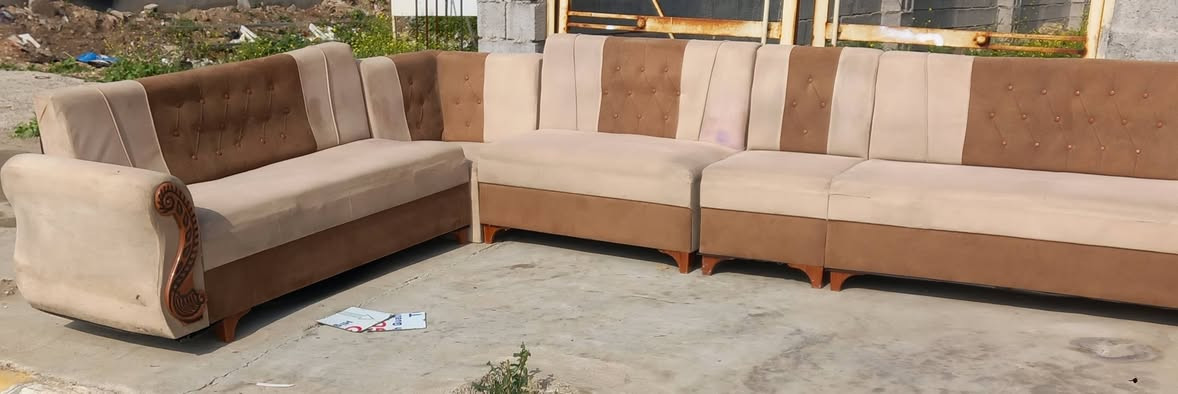 ديوان عشر نفر تفصال مابي اي عيب نضيفه للبيع او مراوس يرهم اي استفسار مراسله خاااص اتصل برقم ***********
