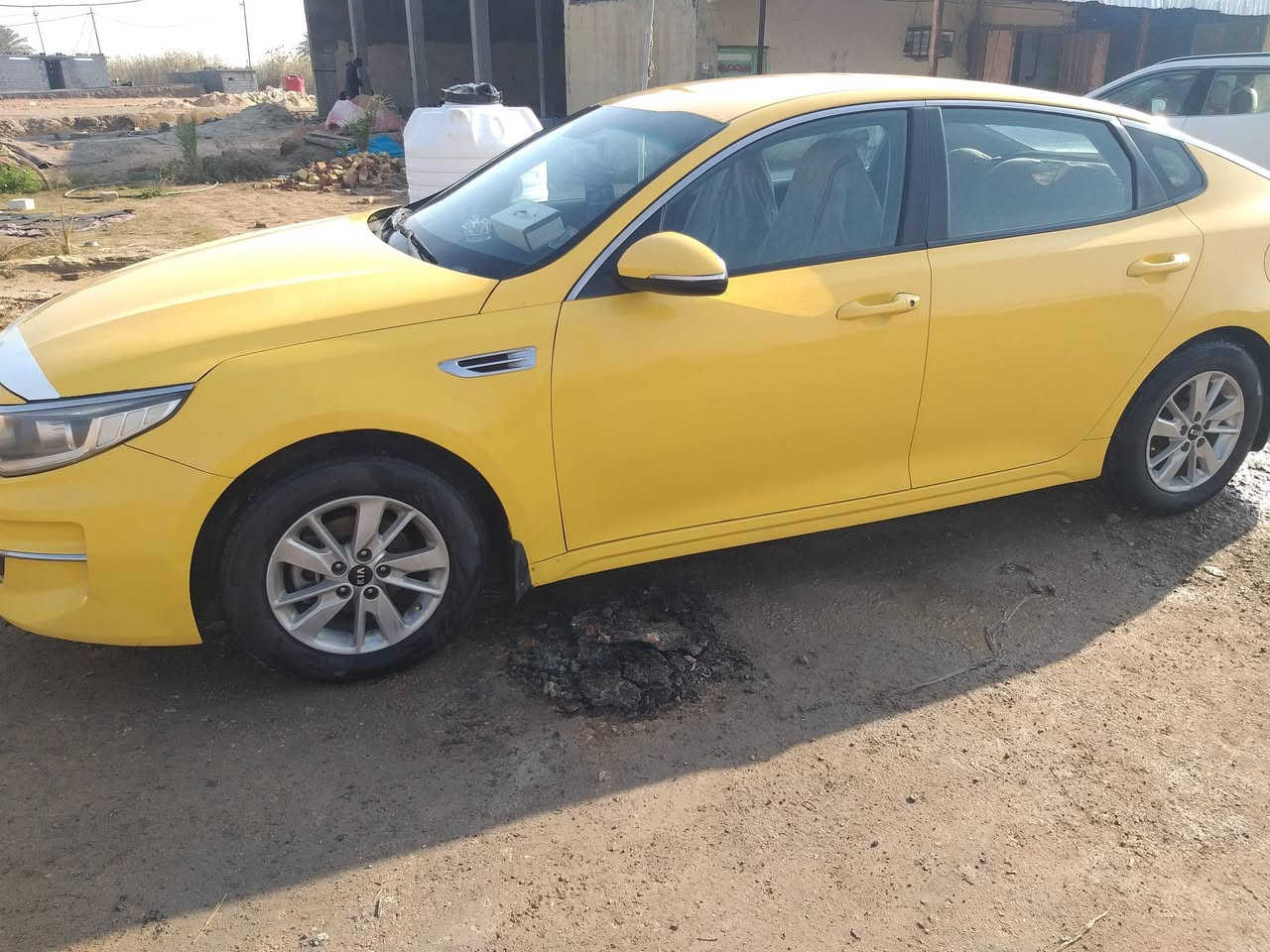 سلام عليكم كيا ابتيمه مديل 2017 خليجي محرك 2400 سياره جديده بمعنى الكلمه تبديل فقط بنيد بدون حادث سياره ماذب عليه ربع سياره مال جناي خطه رميثه كربلاء حداديه اماميه خلفيه كله جديد تخم تاير بيه السعر تصل ***********
