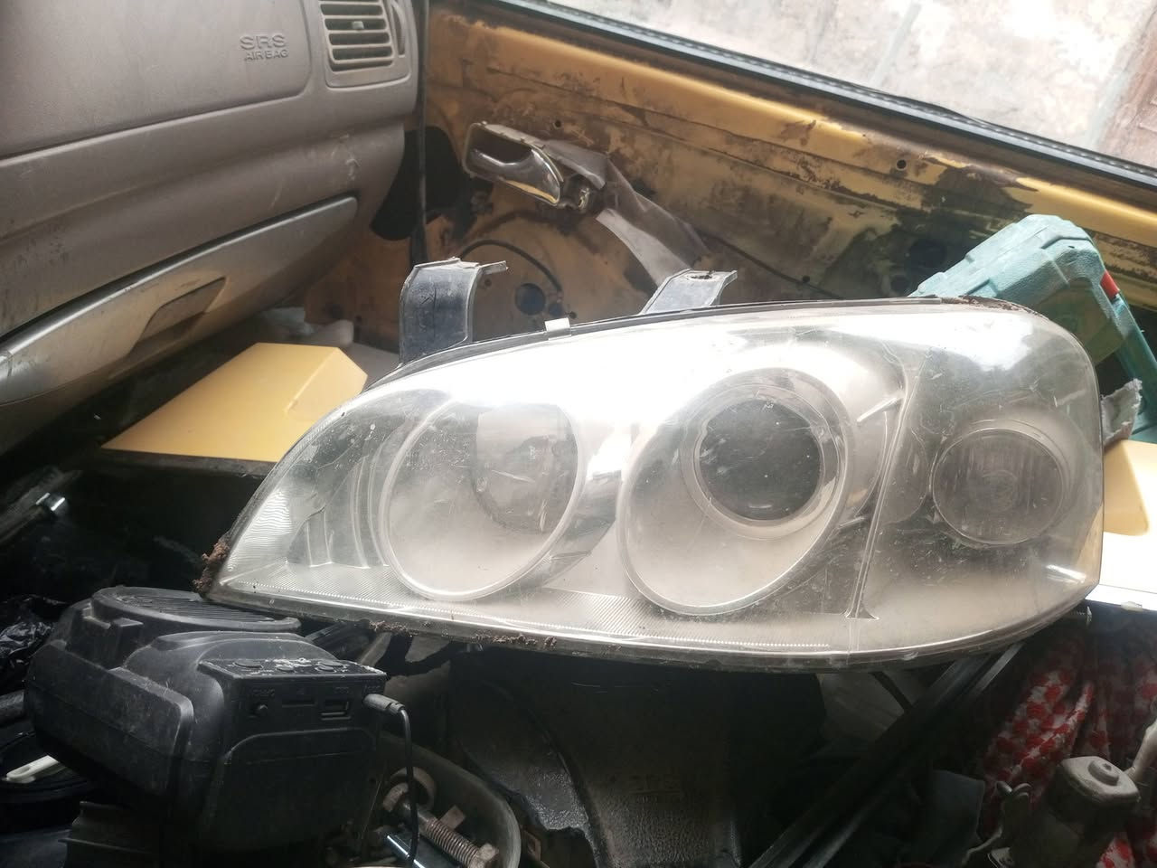 غراض شيري كوين للبيع مكاني بالاعظمية بالسفينة ***********===***********
