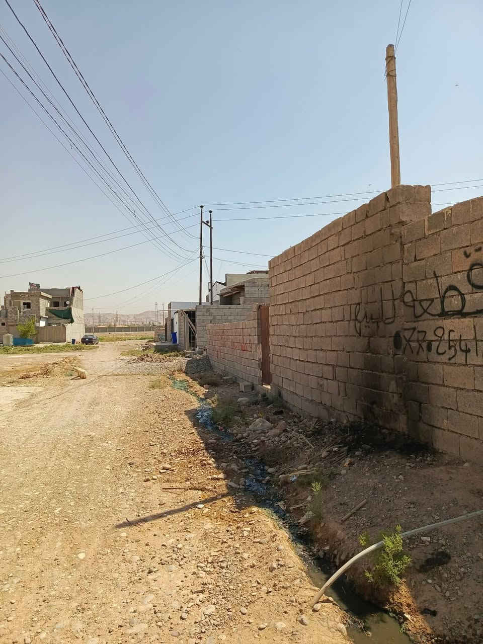 قطعة للبيع زراعي 

المساحة /// 175 متر 

الموقع // خلف السايلو  . فرع حسينية ام البنين 

للاستفسار مراجعة مكتب الرحمن للعقار قرب جامع الشهداء مقابل مدرسة صدى العراق الابتدائيه 

او الاتصال على الرقم 

***********
