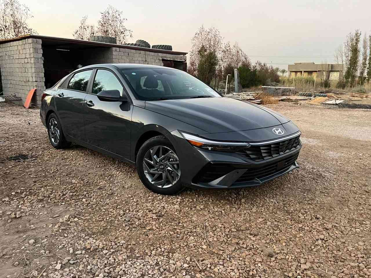 السلام عليكم
للبيع فقط النترا 2024 SEL

حادث موضح بصور تبديل چاملغ جهة السايق وصبغ قطعه اصلية وطرف البنيد  بدون دواخل بدون ايرباك سيارة جديده منفيس بأسمي 

مواصفات 

شاشه متصله 

بصمه تشغيل عن بعد 

مكان السياره حله شارع ٨٠ 

السعر 152 وبيها مجال للشراي 

للاتصال وبي واتساب 

#النترا_النترا2024

***********
