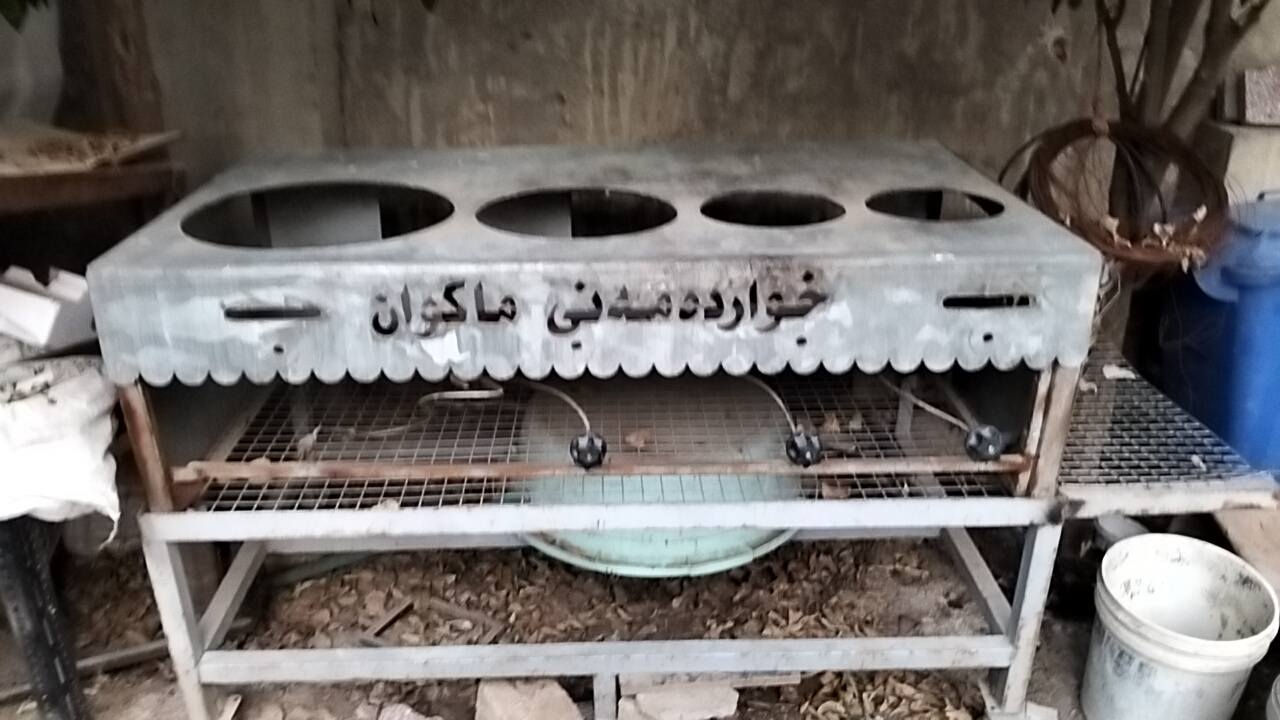 السلام عليكم.طباخ للبيع اربع عيون قطعتين يرهم ارضي ويرهم منظدي متحرك سة چروخ نفخ نار فول نظيف شرط الشغل شغل سليمانيه استخدام قليل شغل فول


**إذا كنت صاحب هذا الإعلان وتريد حذفه لأي سبب، رجاءا أرسل رسالة إلى الدعم الفني**