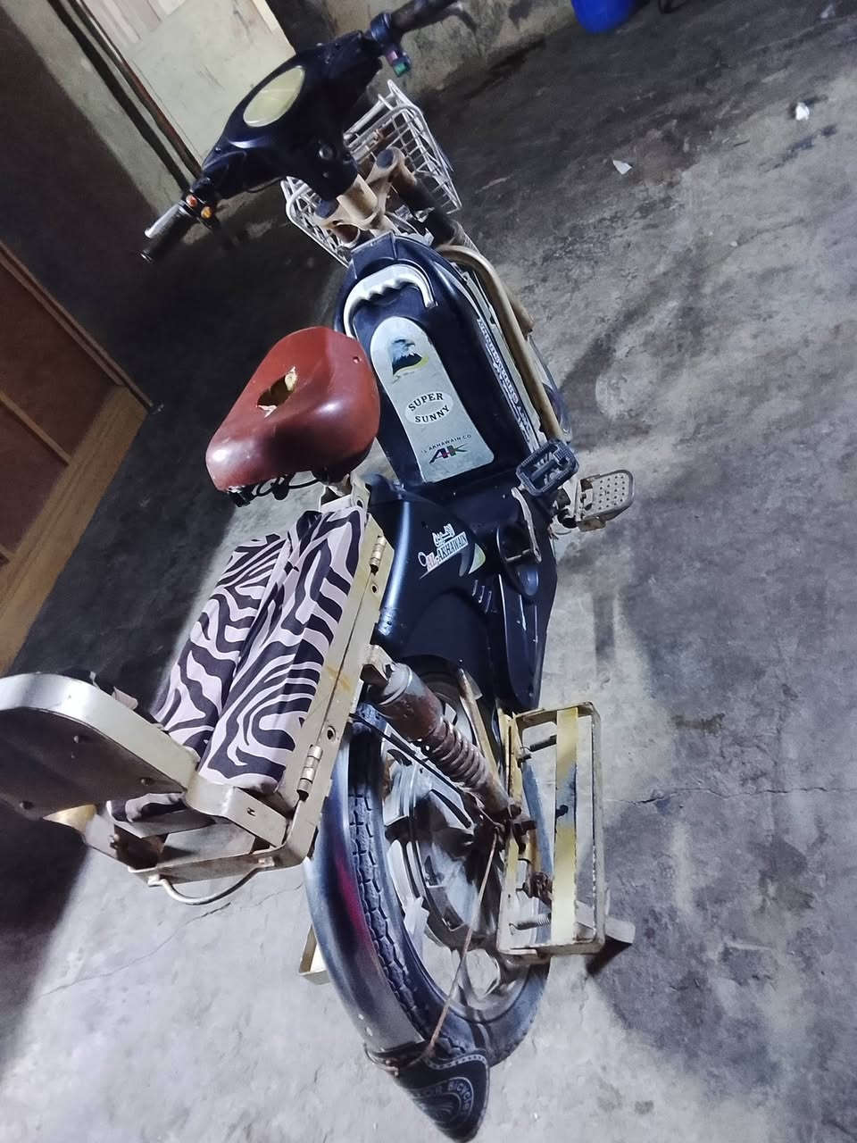 دراجه للبيع بطايات عل فحص سعر 140وبيه مجال مكاني فلوجه شهداء
***********
