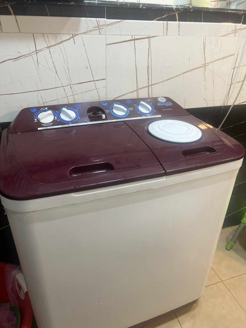 للبيع  غساله وسخان سعر غساله 75 والسخان  جديد 50  عنوان بغداد اليرموك


**إذا كنت صاحب هذا الإعلان وتريد حذفه لأي سبب، رجاءا أرسل رسالة إلى الدعم الفني**