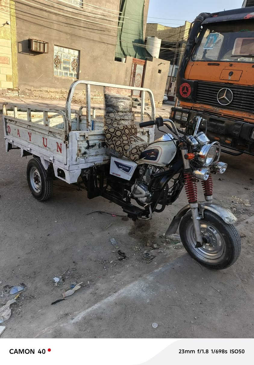 السلام عليكم ستوته للبيع دايوان فحل اوراق سوري سؤال جده ***********ثلاثه كهربائيات شغاله احسنه
