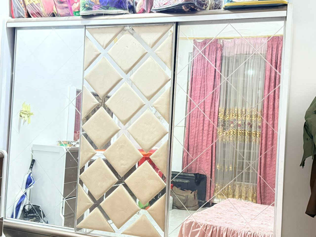 ب 500 وبيها مجال مكاني الفلاحيه‏‪0771 517 9226‬‏
