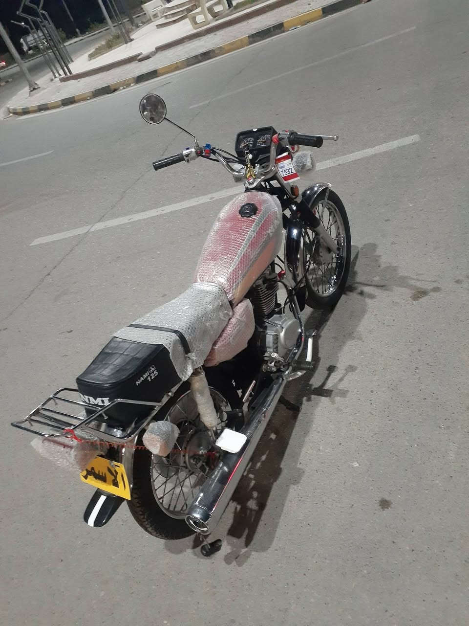 السلام عليكم للبيع دراجه موديل 19 اوراق اصولي دراجه حلوه اغراض كله جديد موديل 25 ماكينتها نظيفه  جاهزه ما نقصها شيء عنوان واسط قضاء الحي والسعر 700 وبيها مجال وبس الشراي ينتصر ***********انتصل
