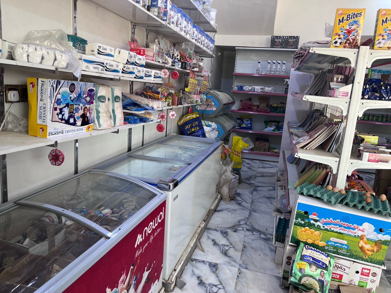 محل للبيع في ناصرية بالموحية 
سبب البيع ضرف ومستعجل على بيع كلش متكون
سبالت عمودي 2 دينكي واوكس 
وبرادات كبار ام بابين ٣ 
وبي براد ببسي ابو بابين 
وبراد كولة ابو بابين
ومجمدات عدد ٢وحدة كبيرة ٣ جامات ومجمدة موطة لشركة 
ومجمدة ايطالية تصلح للموطة وكيك ٣ طوابق جديدة مالتها ب٢٠ ورقة 
بي رفوف تعليك ١٠ قطع 
محل كامل تجهيز فقط عوزة مسواك ايجار ٣٥٠ مناسب 
سعر ١٢ مليون وبية مجال رقمي ***********