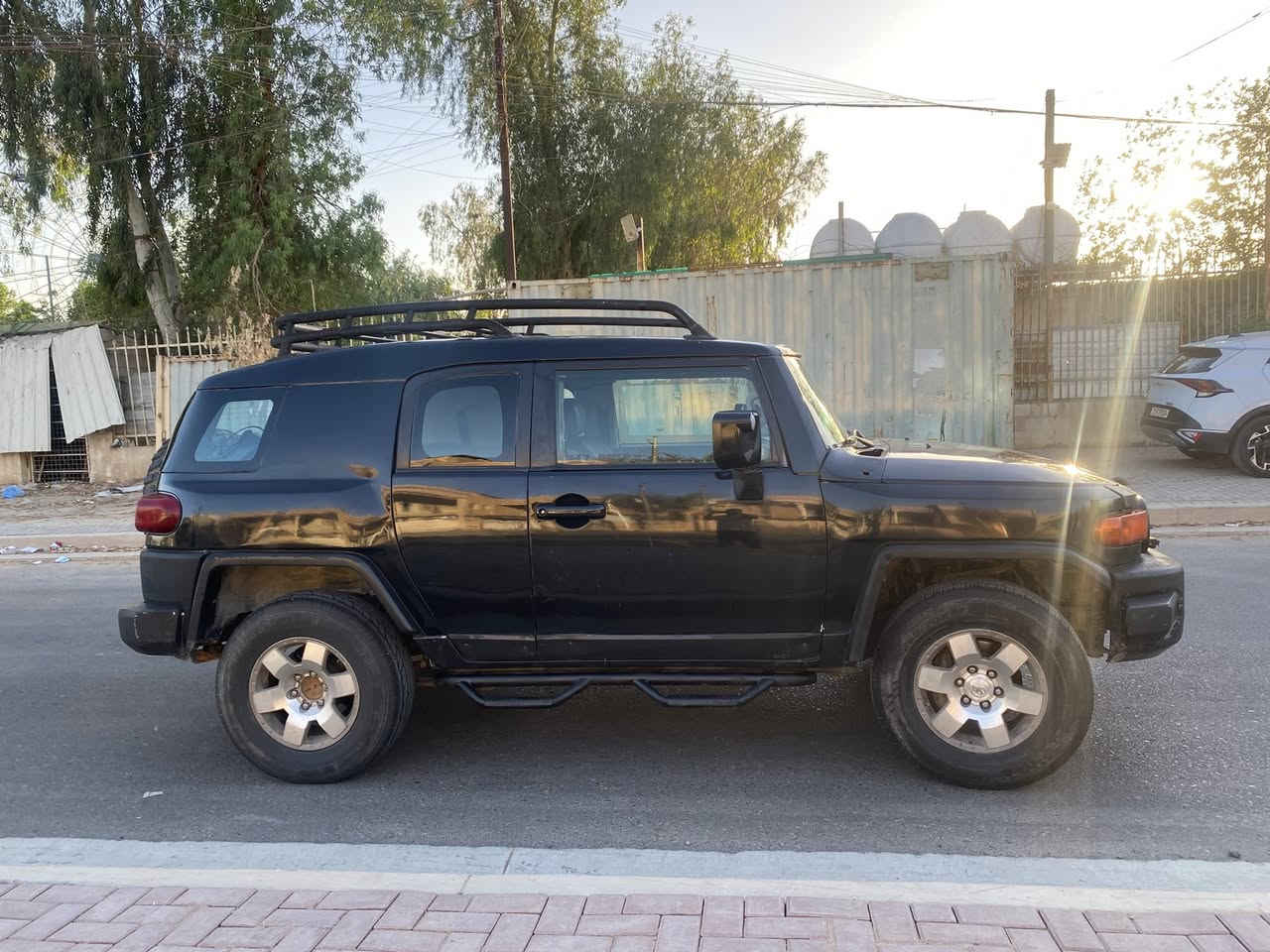 تويونا Fg 2007 للبيع
مصبوغه عام رقم بغداد وارد امريكي 
تو ويل 
كير محرك صدر تبريد كله مكفول 
غرفتها جديده
مكانها بغداد
*********** السعر ٩٥ وبيها محال

