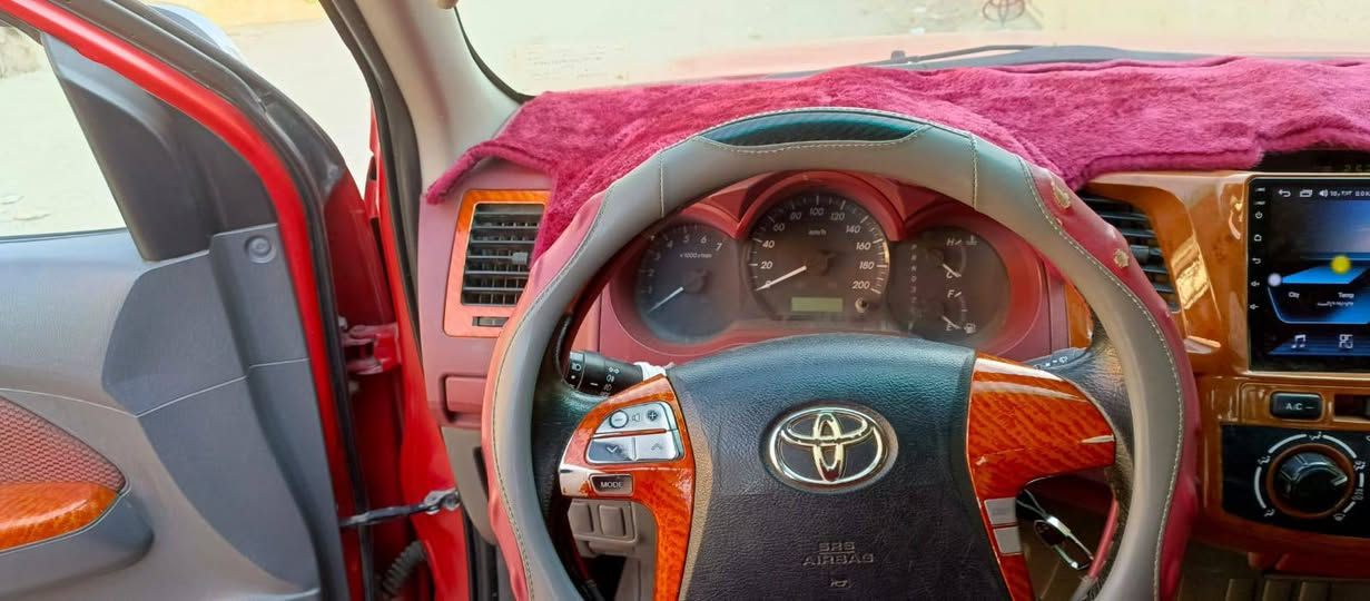 السلام عليكم فورويل كويتي البيع كير اوتوماتيك موديل 14 رقم نكليزي بسمي رقم واسط سنويه ال28 
الاتصال ***********//‏‪***********‬‏
