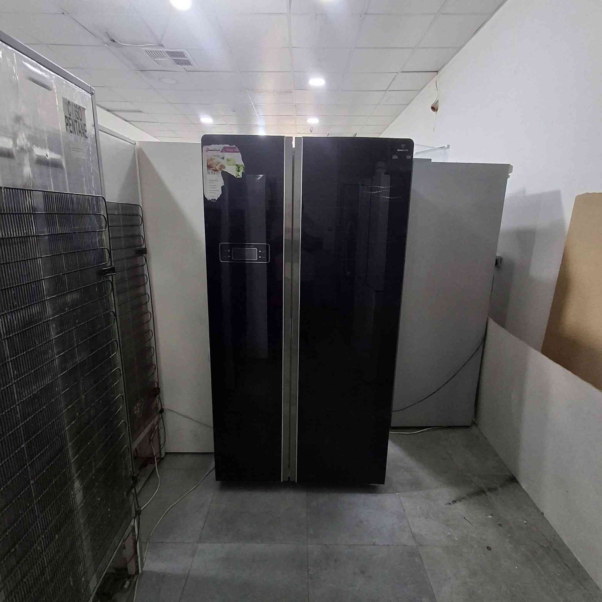 السلام عليكم ثلاجه ومجمدة بابين ٢٨قدم فول نظافه واصل للمنزل داخل أربيل مع ضمان اسبوع رقم تواصل وتساب ***********
