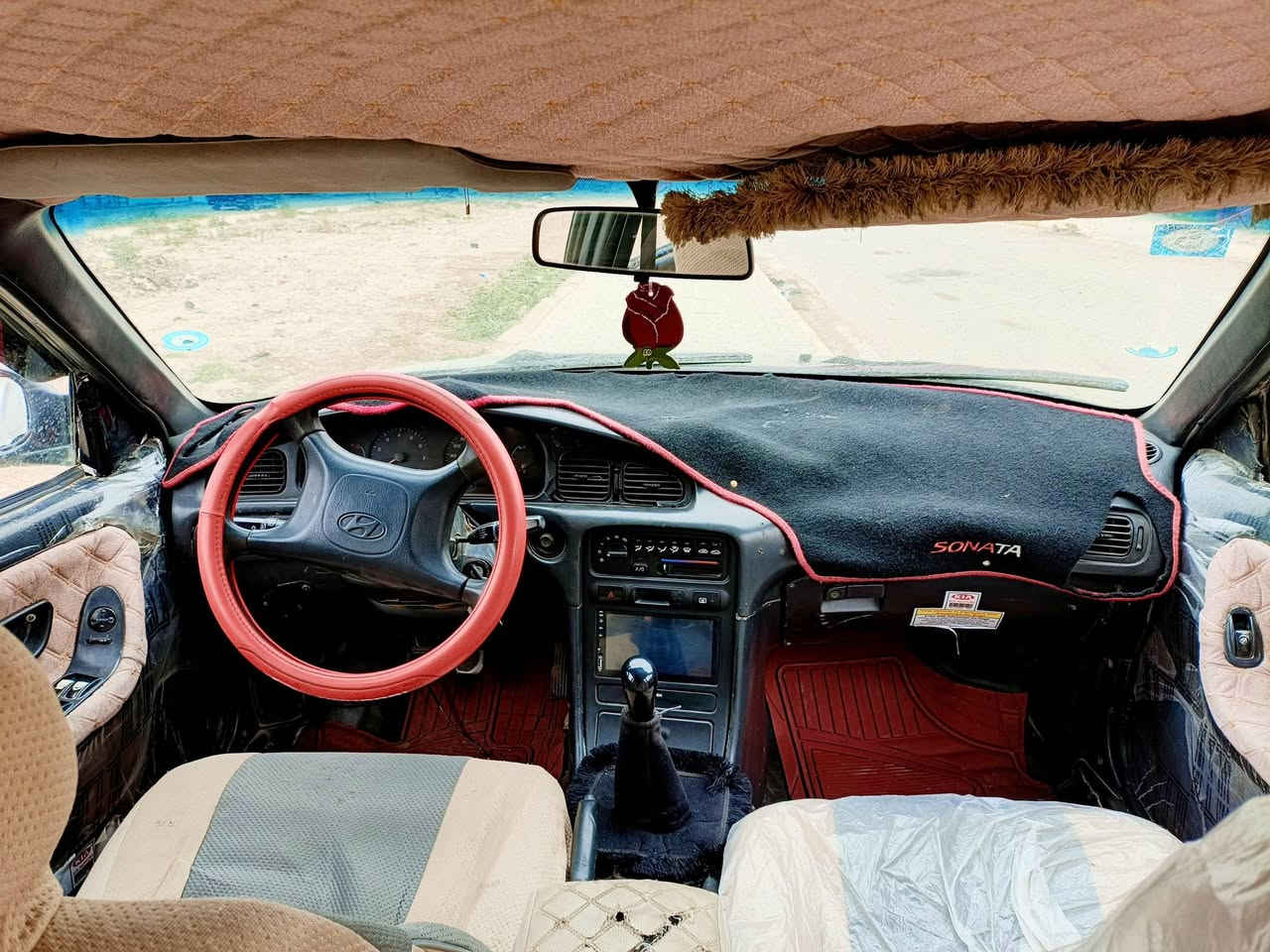 سلام عليكم سوناته 2 للبيع موديل 95 رقم بغداد تحويل ثاني يوم سنويه لل 28 كير محرك  مكفولات كهربائيات كلها شغاله خياسات مابيها ضربه مابيها فقط صبغ جماليه السعر 40  مكان السياره ديالى دلي عباس ***********
