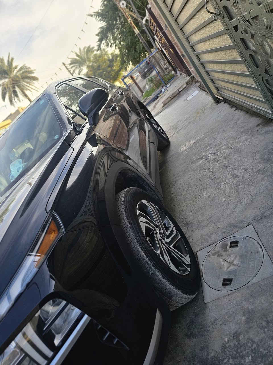 السلام عليكم
سنتافيا 2023 وارد امريكي

محرك 4 سلندر 2500

ماشية 59000km

5 راكب

حادثها الجنطة + بارد قليل بالجاملغ خلف السائق

بدون تبديل السياره ليبل واحد

وبالحاويه صار بيها شخوط بالقمارة موضحه بالصور 

رقم بغداد بأسمي 

بغداد (الامين) 

***********

السعر 205
