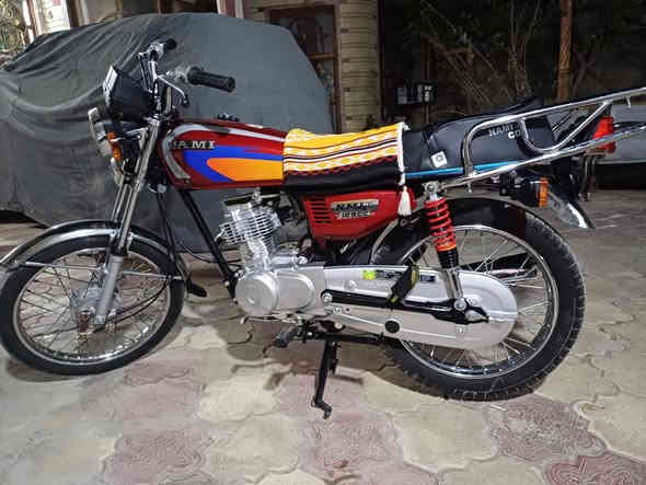 السلام عليكم ‏نامه￼ شلامجه تعمير ￼ 26 الشاصي 12  ￼سحك مكفوله من كل شي￼فول السعر ١١٠٠بيه مجال أوراق ￼اصولي مو سكنر مكان طوريج ***********￼￼
