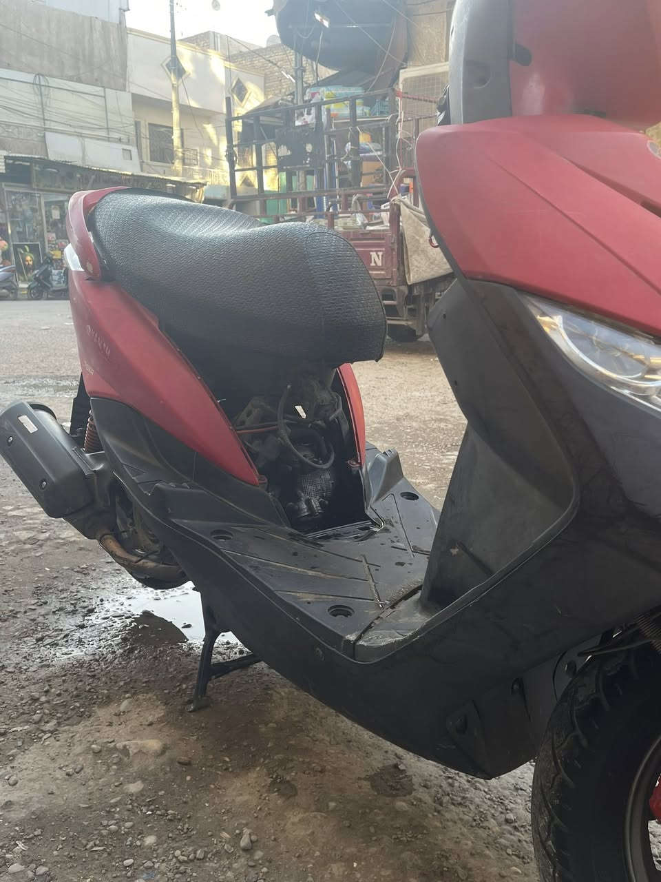 دراجه ماكس ثعلب للبيع سعر ٥٥٠ وبيه مجال قليل مابيه شي نقص مال عداد ومثلثه فقط دراجه نضيفه مكاني الحريه للتواصل ***********
