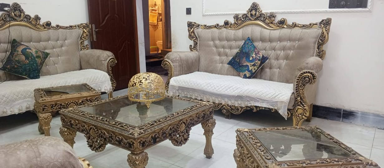 للبيع
٣ قنفات كبار 
كراسي ثنين 
طبلات ٣


**إذا كنت صاحب هذا الإعلان وتريد حذفه لأي سبب، رجاءا أرسل رسالة إلى الدعم الفني**