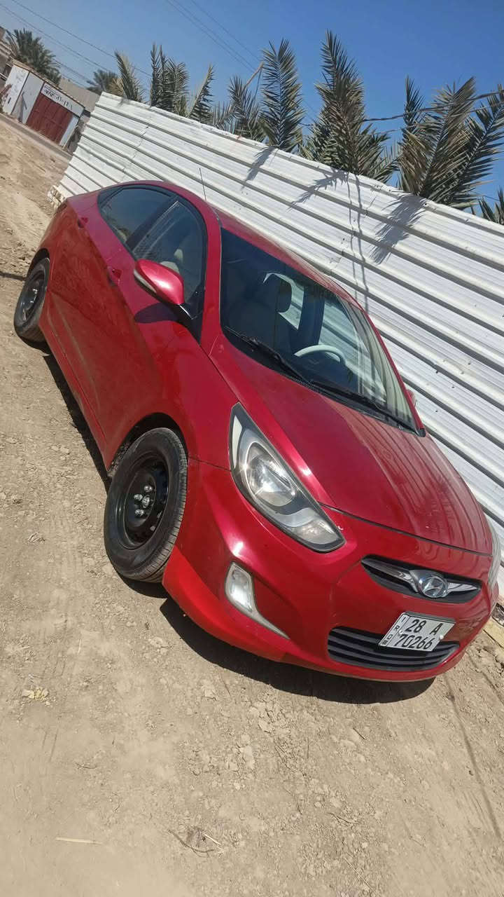 اكسنت خليجي 2015 كفاله عامه من اصبغ فقط البنيد مصبوغ لا غير بيه باردات بسيطه السياره حلوه مال جناي شاشه كامره خلفيه اشاير بلمري كهربائيات كله شغاله مرتبه مكينه 1400 رقم نجف سنويه ل ٣٠ مكاني ديوانيه قضاء السنيه السعر ٨٥ و بيه مجال ***********
