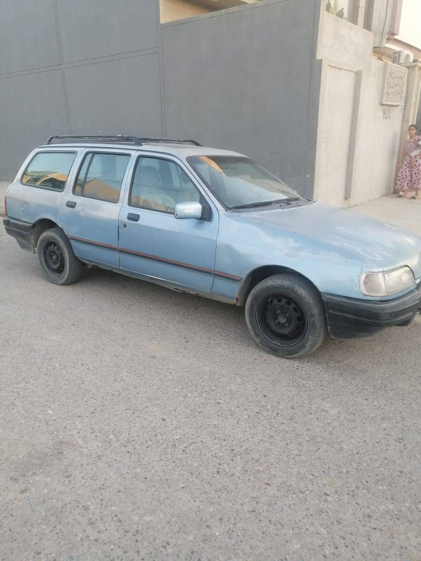 سلام عليكم
فورد للبيع مكينه وكير شرط محرك جمل طخم نظيف وره وكدام كلو شرط وايرمنا زينه سياره ماتعبانه نظيفه سنويته خضره مرسمه كاربون بيها بس متوقف شرط التحويل والوكاله سعرها 12 بيها مجال 

الاتصال عالرقم ***********
