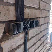 كهربائي بيوت • تمديدات كهرباء • إصلاح أعطال