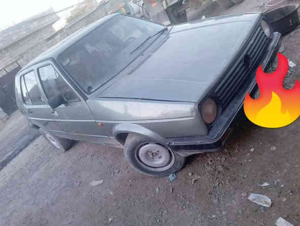 سيار كولف رقم نينوئ رقم الماني كلش نضبف مي عوزها شي كاربون بانزين موجود كير محرك شرط المحرك 0/3 سيار جاهز  مكاني الموصل الجانب اليمن السعر 18وبيها مجال  التواصل ***********
