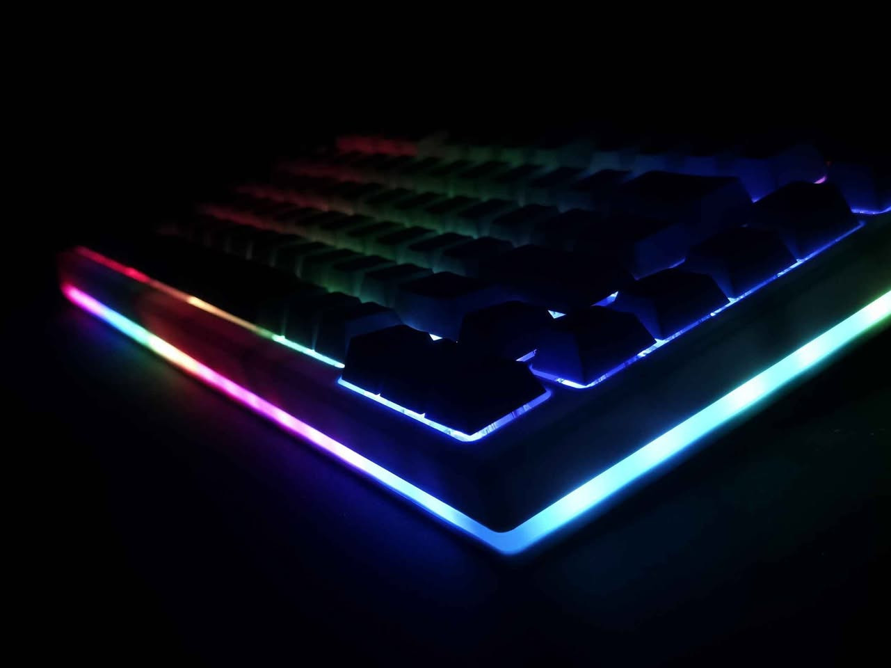 کوردی/ العربية
​بۆ فرۆشتن کیبۆردی YUNZII YZ75 ⌨️
للبيع كيبورد YUNZII YZ75 ⌨️
​بەکارهاتووە ئەشیا و کارتۆنی خۆی نماوە 📦
کیبۆردێکی زۆر جوانە تەنیشتەکانی هەموو لیدە چەند مۆدەکی هەیە دەتانی دەسکاری لیدی تەنیشتەکانی بکەی 🌈
سویچی Gateron G Pro Red لەسەرە داگرتنی زۆر سووکە دەنگەکی خۆشی هەیە بۆ نووسینی زۆر و یاری زۆر دەستت لێ ماندی نابی 🎶
نرجی 60,000 دینارە 💰
گەیاندن بۆ هەموو شوێنێک هەیە 🚚

​🔴​العربية
مستعمل وبدون الغراض والكرتونة مالته 📦
كيبورد كلش حلو والجوانب مالته كلها إضاءة ليد وبيه هواية مودات تكدر تتحكم وتعدل بيها 🌈
عليه سويتشات Gateron G Pro Red ضغطتها كلش خفيفة والصوت مالتها حلو وما يتعب الإيد بالكتابة الطويلة واللعب 🎶
السعر 60,000 دينار 💰
التوصيل متوفر لجميع المناطق 🚚 أربيل, العراق


**إذا كنت صاحب هذا الإعلان وتريد حذفه لأي سبب، رجاءا أرسل رسالة إلى الدعم الفني**