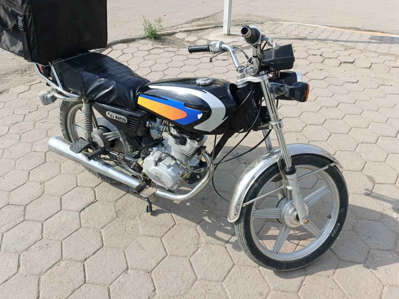 سلام عليكم دراجه 4كير مكينه مكفوله دراجه خير من الله موديل 23مكاني بغداد محموديه مستعجل على البيع ***********
***********
