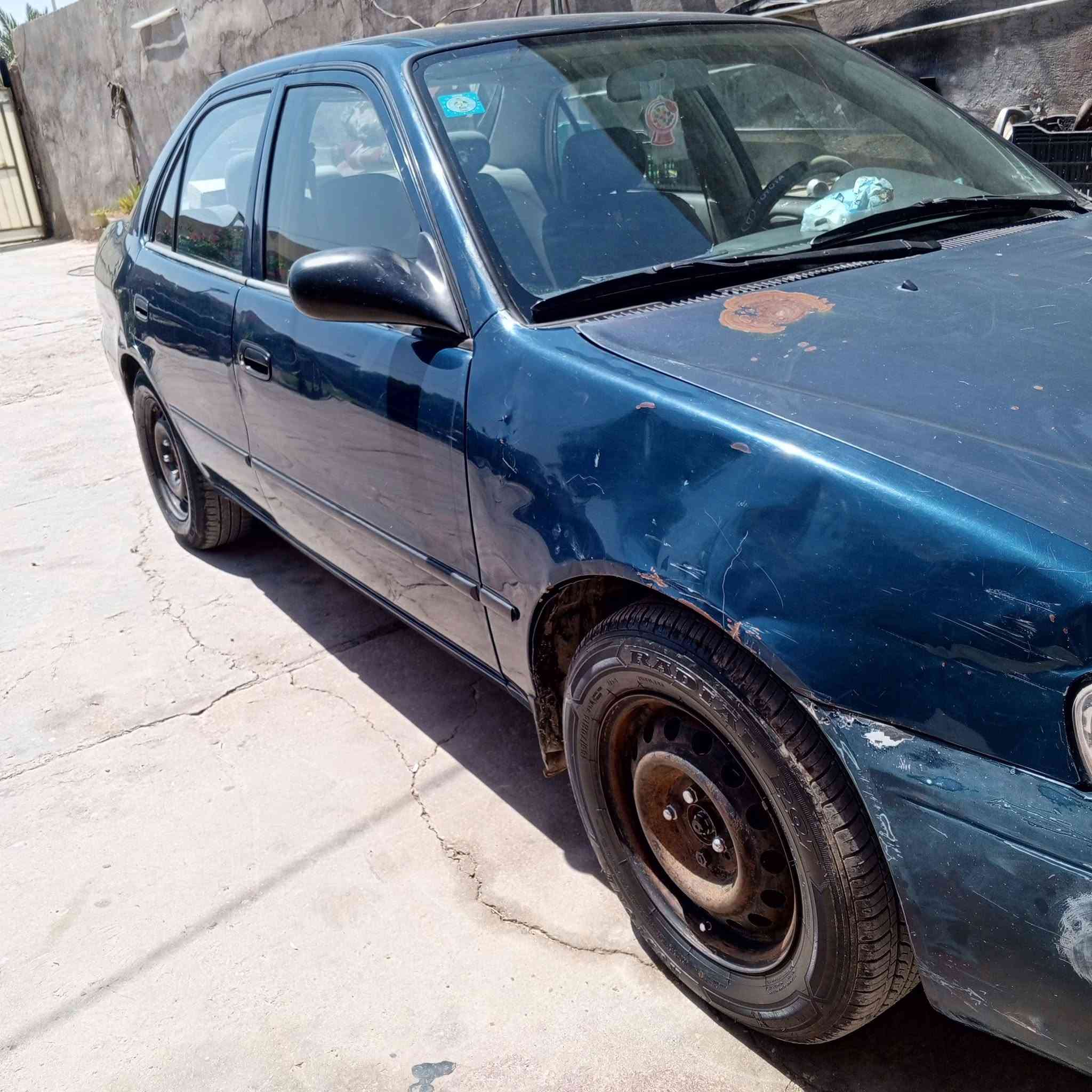 السلام عليكم للبيع كورلا موديل 98 وارد امريكي بدون ضرر بدون صبغ رقم انبار بسمي تحويل مباشر مكينه كير خير من الله يسره بلاد تبريد ثلج تخم تاير السياره جاهزه 
تريد بس صبغ دعاميات مكان بغداد الدوره سعر ٤٨ وبيه مجال لشراي ‏‪***********‬‏
