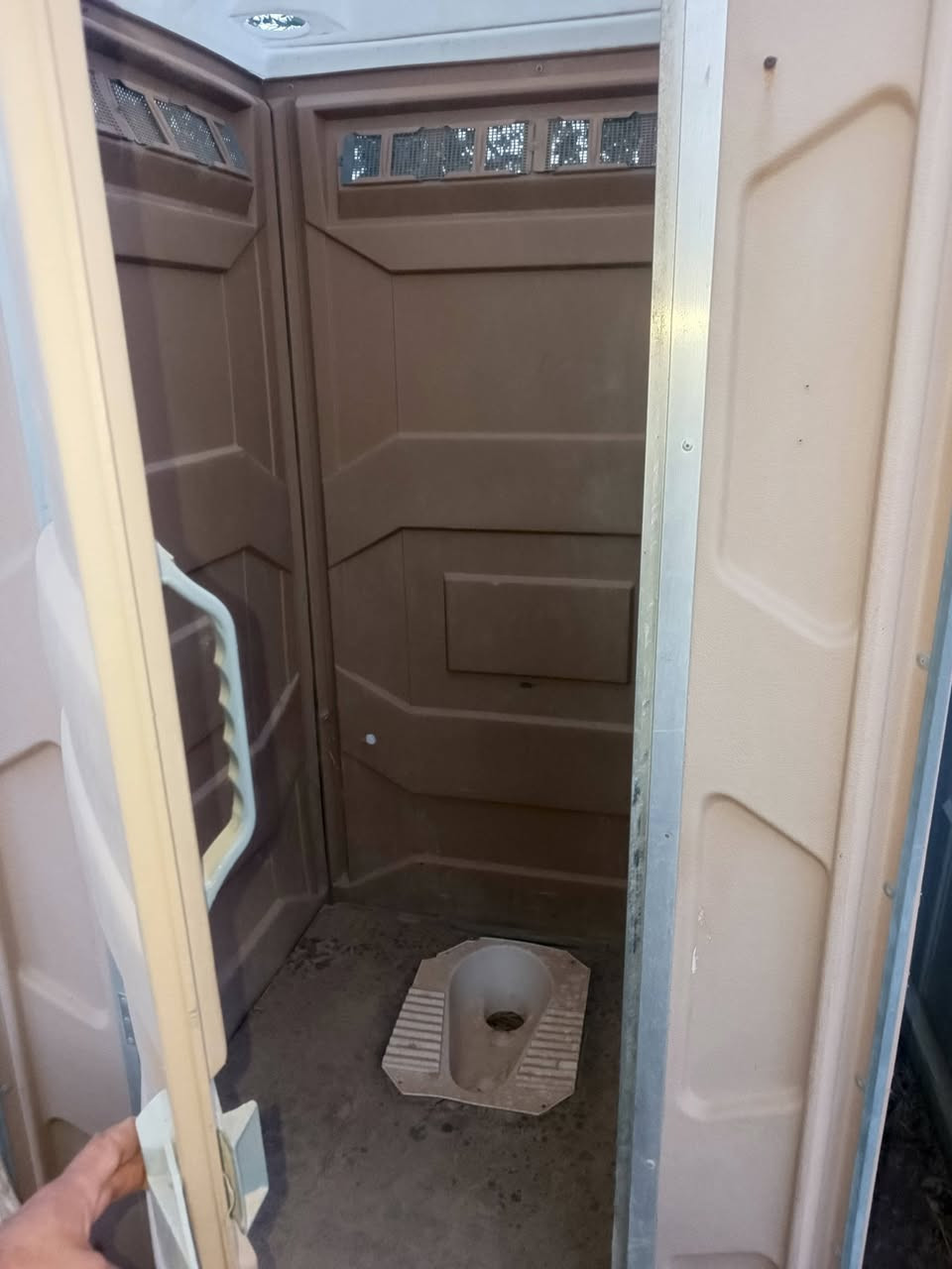 صحيات اصليه مال مزاد للبيع سعر الوحده من الاخير 250الف العدد 2العنوان واسط اتفيد أهل المواكب ***********
