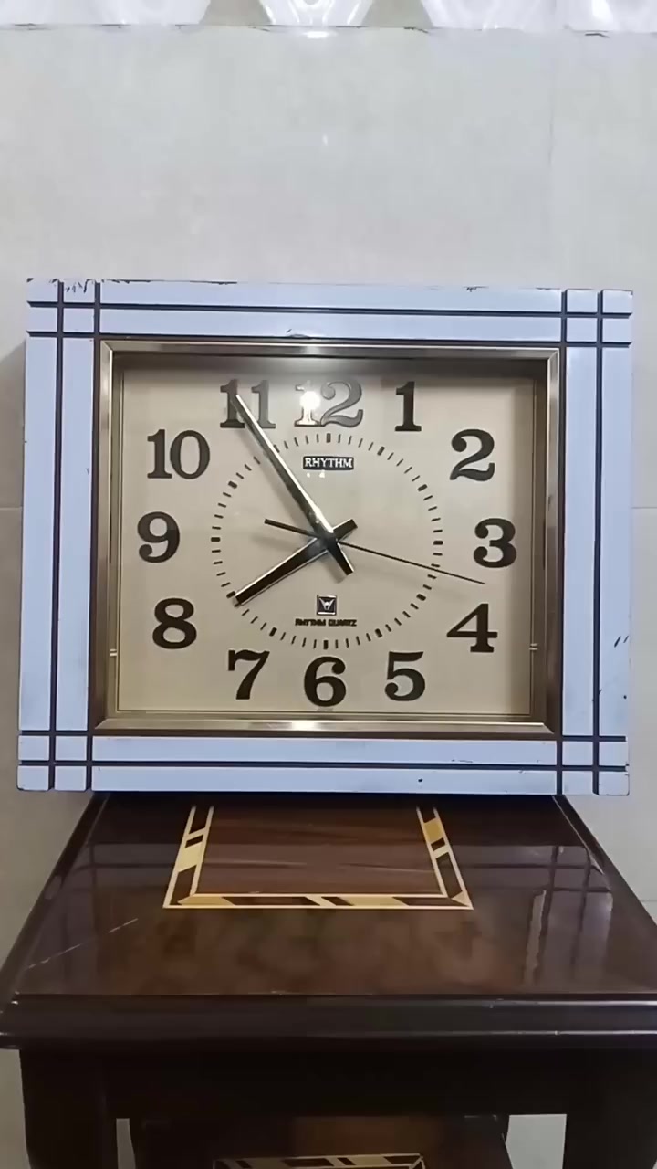 سلام 👋 عليكم
للبيع ساعه ( رايثم) ياباني اصلي إستيراد المنشاء العام العراقية صنع 1982 نضافه 80/100 ليرغب بل شراء يراسل الصفحة او تصال مكان بغداد ***********
