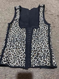 ملابس • للبيع