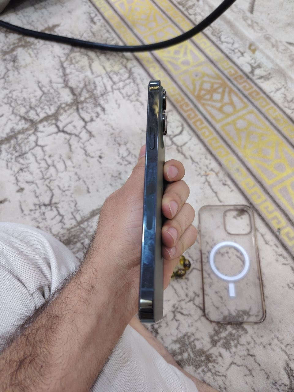 السلام عليكم ورحمة الله وبركاته ايفون 13يرو ماكس للبيع البطاريه 83بلادي مامبدل بي اي شي مابي زلغ جهاز بلادي نموذج Mجهاز مال جناي باكيته وياه شاحنه الاصليه السعر 750وبي مجال الرقم ***********
