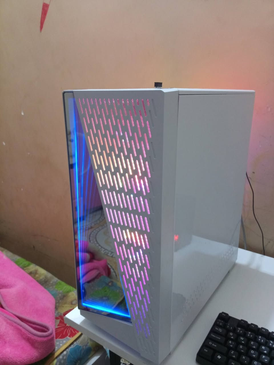 كيس للبيع 350 الف فقط 
GTX 1660 super 6GB

i7 4790k

Ram 16 GB

Ssd 128 GB

Hdd 500 GB

Power supply 550watt

اي خلل مابي ويا ماوس وكيبورد وايرليس و واي فاي ادابتر  حرارة المعالج والكارت طبيعيات مكان ديوانيه يتوفر توصيل


**إذا كنت صاحب هذا الإعلان وتريد حذفه لأي سبب، رجاءا أرسل رسالة إلى الدعم الفني**