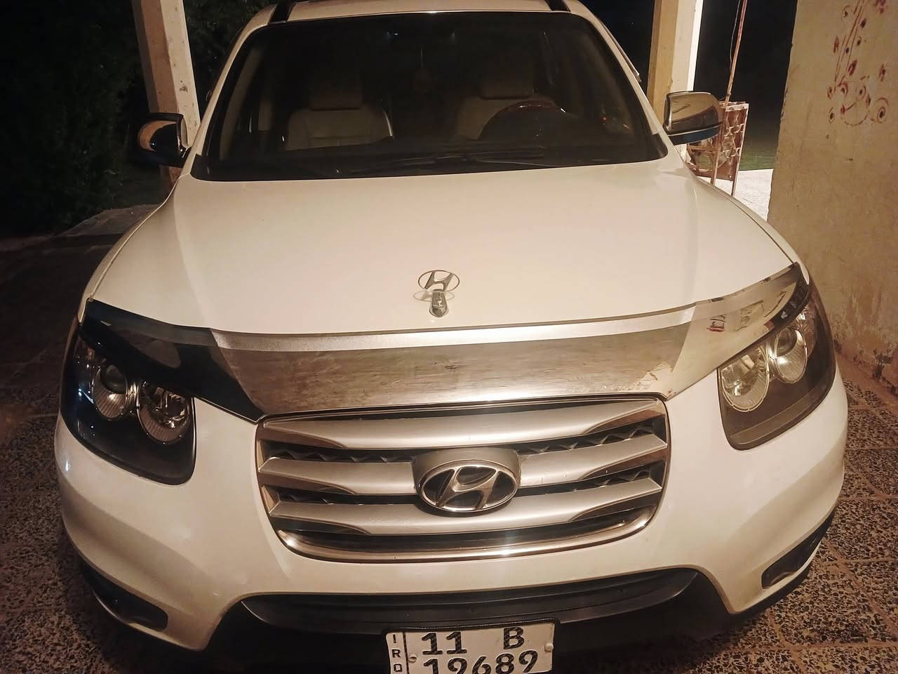 سنتافي موديل 12 سته سلندر خليجيه واحد ع واحد بصمه كشن كهربائي فتحه امري شفط بدون صبغ بيها بارداد قليل مكان ديالى الخالص التحويله ***********
