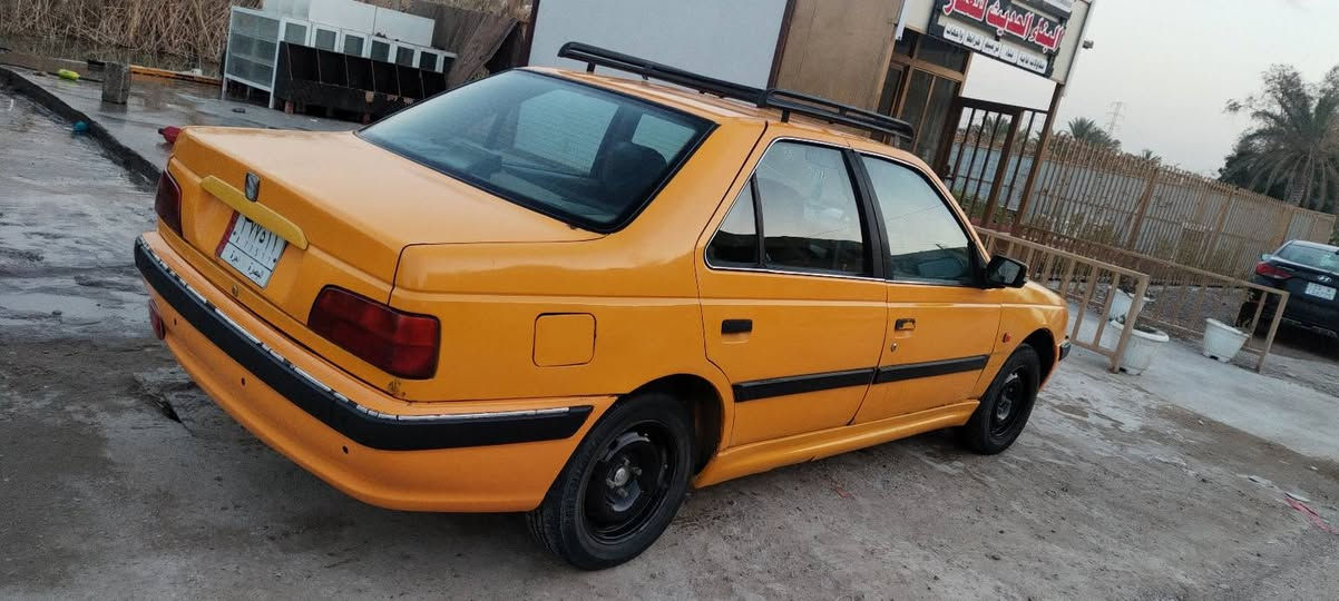 السلام عليكم للبيع بيجو بارص مديل 2018 سياره جديده معنه الكلمه جاهزه من كلشي ومناقصهه برغي مكينه كير بل باكيت تخم تأيرات جديد صدر جديد تبريد تدفئه شاشه تحكم ستيرن صفحتين تبريد شاشه منضومه زنون شمسي ايسوي اليل نهار  مكان بغداد السعر 33 الرقم ***********
