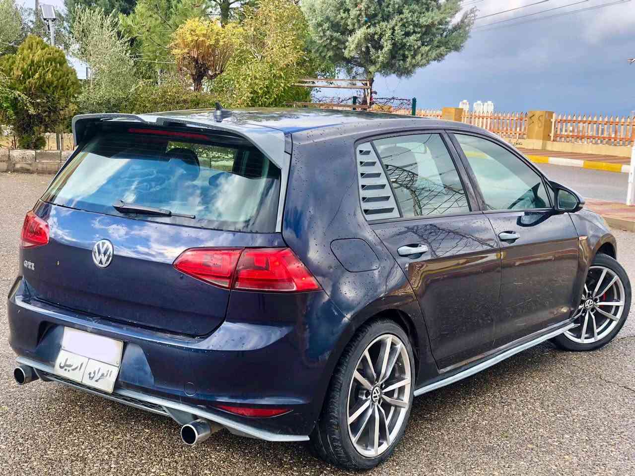 گۆڵف٢٠١٧ GTI🚀🔥بیلادmk7،ستەیج دوو
 داون پاپوکۆلەر,تۆربۆی گەورەR بەرمەجە
مەکینە٢٠تۆربۆگێر٦نمرە مەرغوب پاکوبێ کێشە
گێچ ٣٠٠،پێداڵ شەفتی گێڕسێ مۆد ئۆتۆو عادی سپۆرت
کوشن هیتەروکارەباوسپۆرت،تحدیدسرعە،سکێلتەرئۆڤەر
ئاوێنەهیتەروڤۆليۆمو لید،ویل ١٨ئەکسۆزسپۆرت
شاشە،کامێرا لەبن علامەت،فڵچەئۆتۆ،زۆرمواصفاتی تر..
پێنج پارچەیەدەرگاوچەملەغ بۆیاخە پێشودواکەپسە ئێرباگ سوکان سیستەمە 
باڵوسکوبوباتمانودۆسە دفیوزەرمصرفی تیاکراوەهەمووشتێک بەشەرت١٠٧$ کەمێ معامەلەمعرظ نیە*********** السليمانية, العراق
