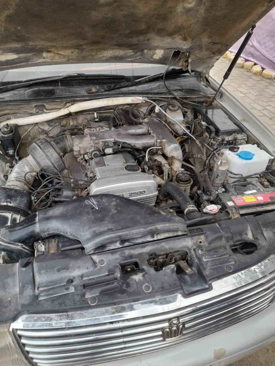 سلام عليكم بطه متصل مديل 1992 رقم بغداد سنويه 27 السونار موضع بالصوره محرك 2500  شرط مداور مكان ميسان الميمونه السعر 62 بيه مجال حك الجيه الرقم ***********
