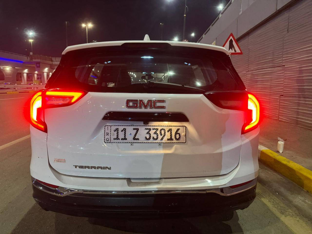 يالله سلام عليكم
الحلال للبيع
GMC-Terrain
موديل2023 وارد امريكي
SLE
بلاك توب
سياره فول مواصفات عدا الفتحة
ممشى السياره :49Mi
مواصفات السياره :
رادار امامي خلفي
حساس خلفي
كامره خلفيه
شاشة كبيرة كار بلي
تحكمات ستيرن كامله
نضام نزول منحدرات وجليد
تحديد مسار كشنات مخمل اسود
سياره بصمة ابواب وتشغيل
جنطة كهرباء
تشغيل عن بعد
مكينه وكير كفاله تامه 
ادامه كامله والحداديه والصدر مكفولات على وضع الشركه مملعوب بيها  
سياره داخله للعراق صارله 6اشهر
سنويه جديده تحويل ثاني يوم رقم بغداد الجديد..
حادث السياره جنطة كلش حلو 
مكينة سياره 1500تيربو مكينه التيران معروفة
مكان سياره بغداد متواجد الحرية او الكراده السعدون
السعر:227ورقة وبيها مجال 
الرقم:
***********
