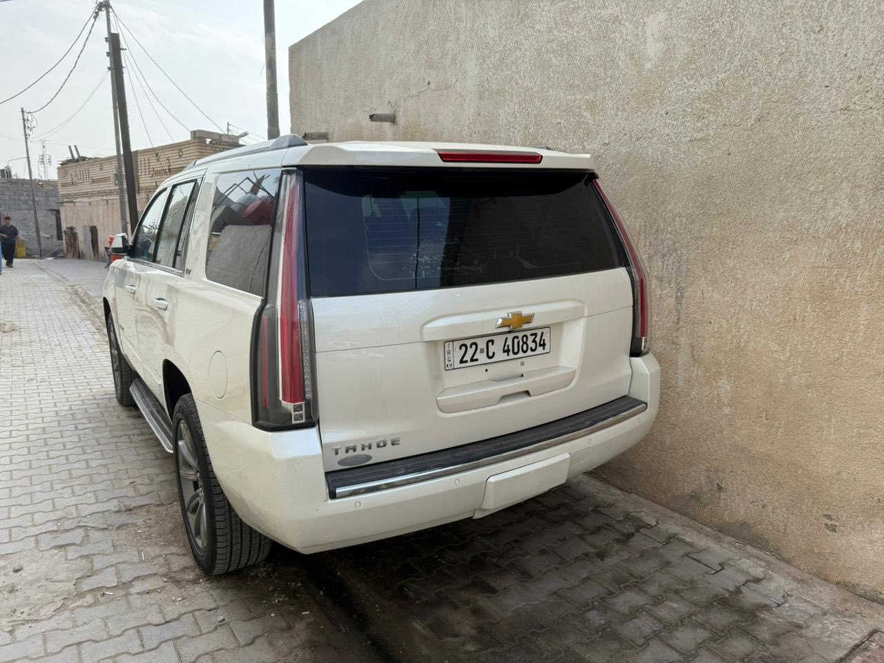 سلام عليكم  
للبيع ... تاهو 2015  خليجي
فئة Ltz
معروفة مواصفات Ltz
,سيارة جاهزة خير من الله 
ما بيهة اي نقص
فقط الباب الخلف السايق بي صبغ موضح بالسونار 
السعر 338 بيهة مجال بسيط 
المكان : البصرة 
رقم الهاتف : ***********
