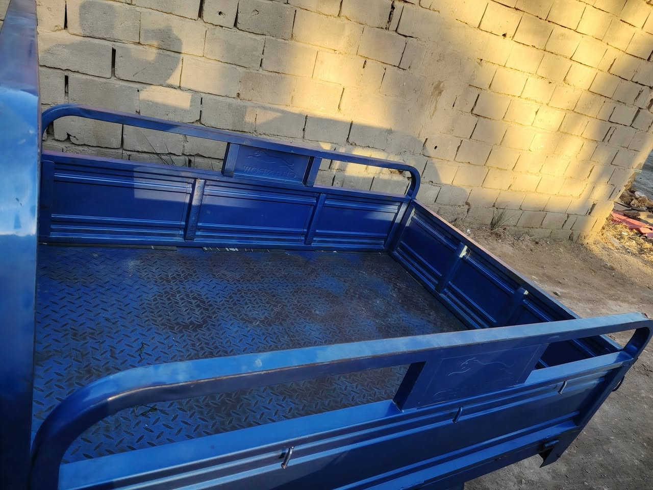 السلام عليكم شباب ستوته للبيع الموديل 2023 المكان ديوانيه آل حمد أوراق اصولي الشراي بيه خير ويدلل ***********
