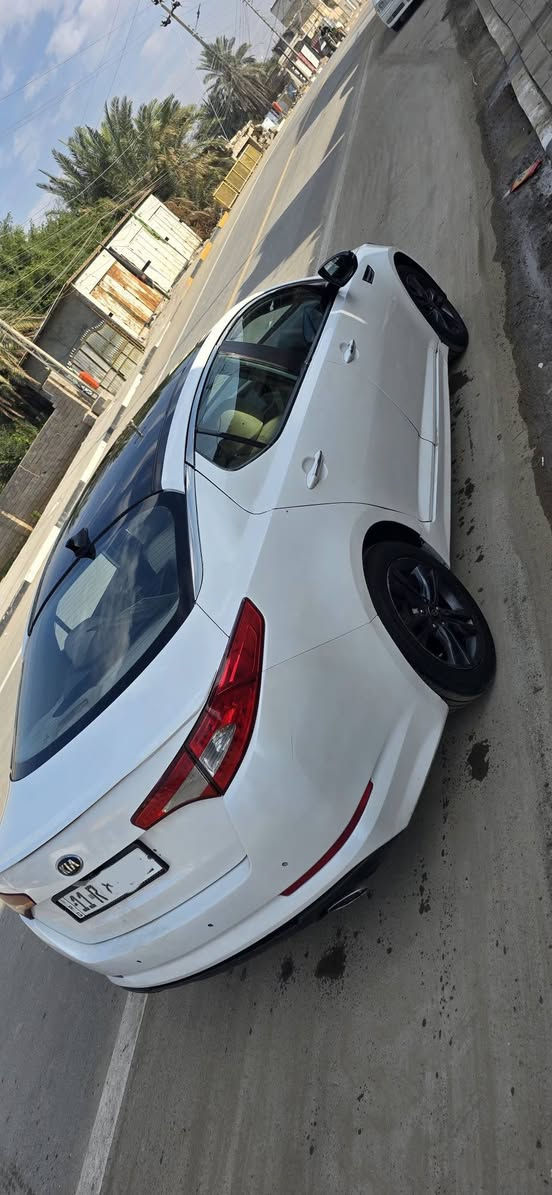 أوبتما موديل 15 خليجية سيارة محرك وجير دوش بالباكيت. فول موصفات بصمه علمن سيارة مصبوغ، عام.
سيارة جاهزة من كل شيء، تبرير شغال. السعر 88 مكان قرن بن منصور *********** (*********** البصرة, العراق
