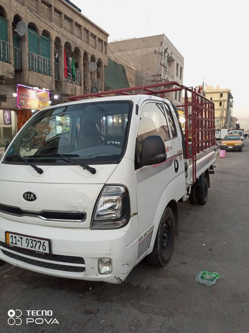 كيا حمل للبيع موديل ٢٠٢١ 
سعر ١٣٣ بدون محجر
المكان بغداد الجديده 
الاتصال ***********
