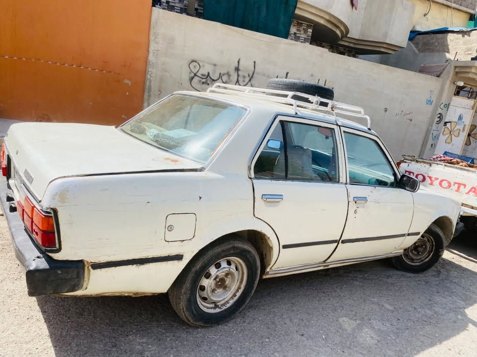 للبيع سعر ١٨ 
محرك گير اكسن شررط
مناقصها كلشي شغل واطلع 
سياره يعرفوها جنايتها مال بيت مال شغل 
نضيفه 
الموصل الجانب الايمن 
شرط تحويل 
 ***********
